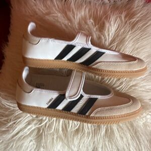 Adidas Samba 9 NWOT